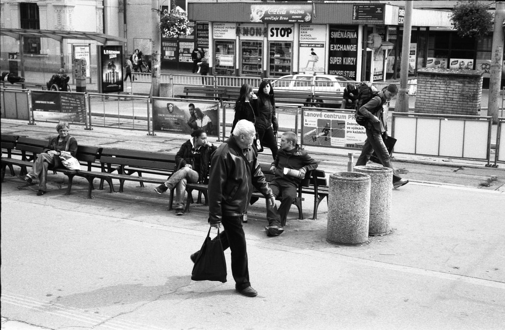 Kiev 4 - New Scan - Typical Scene at Tram Stops in front of Main Train Station 2