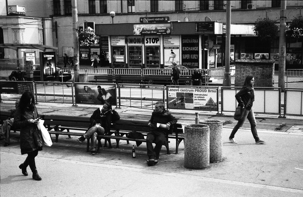 Kiev 4 - New Scan - Typical Scene at Tram Stops in front of Main Train Station 1