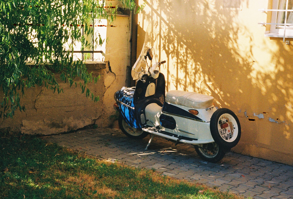 Old Scooter (redscale film)